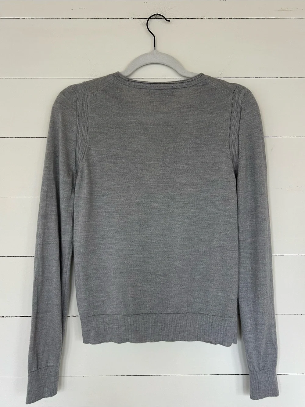 Banana Republic Light Gray Merino Wool Crewneck Cardigan, Size Medium - Picture 2 of 4